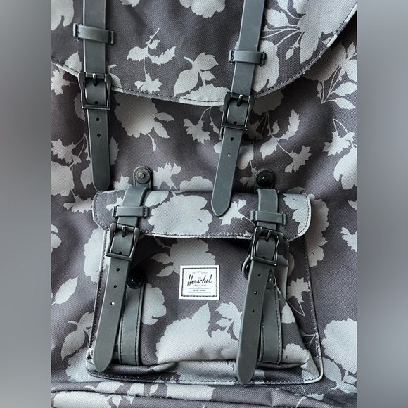 allintitle light hiking backpack Unbound Ultralight Thru category: Womens/Collections/Back to School Color:Grey Blue this rolltop version is Nike Air Max Backpack
